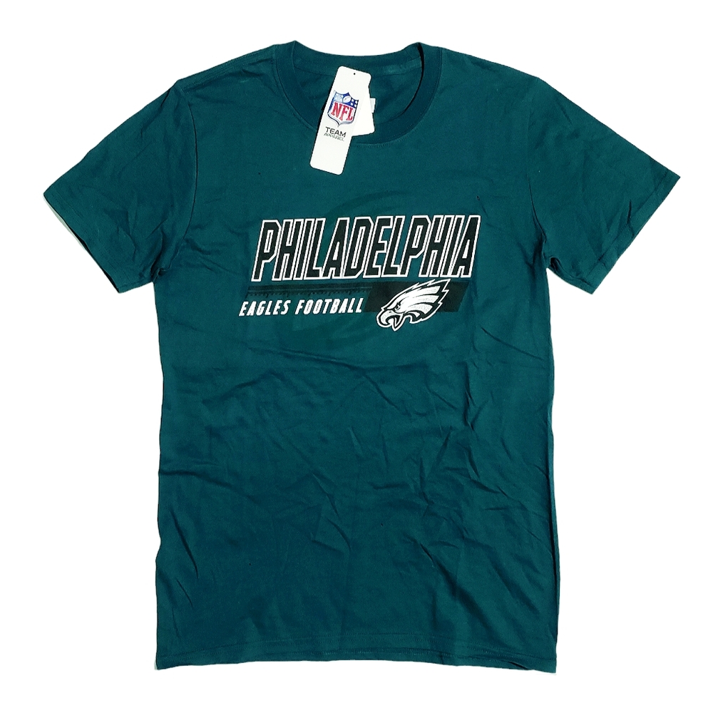 NFL Team Apparel Philadelphia Eagles Down The Sideline Mens Tshirt Small NWT